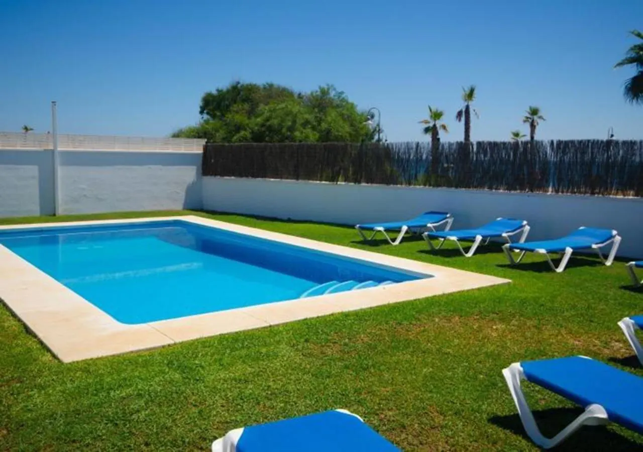 Villa De La Popa - Beachfront Estepona Spain