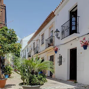 Unique Andalusian Townhouse Next To Holiday home